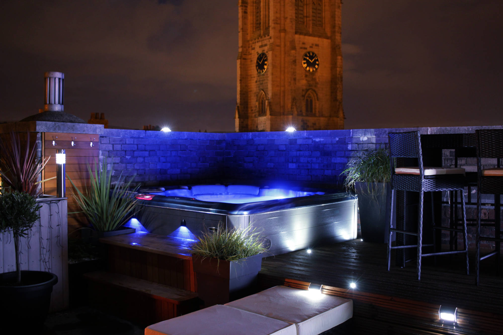 Hot Tub on roof at night